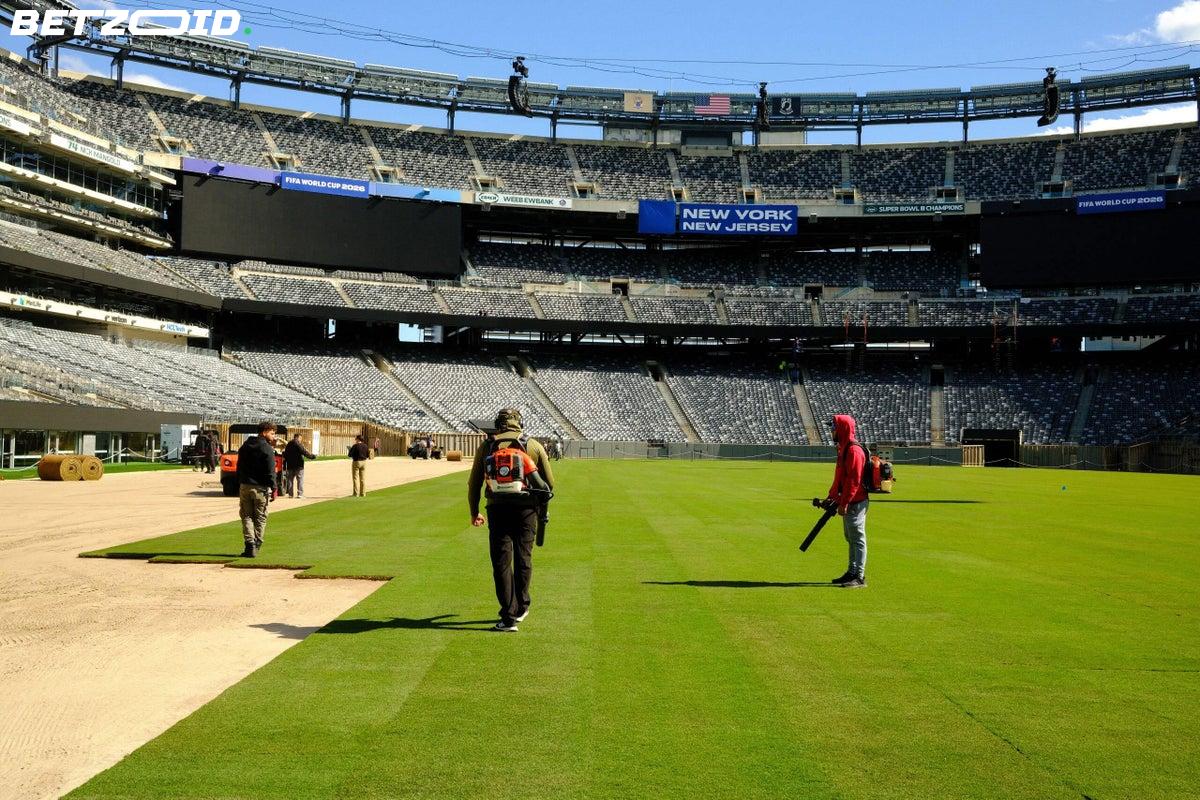Installation des Rasens für das WM 2026-Finale im MetLife Stadium hat begonnen