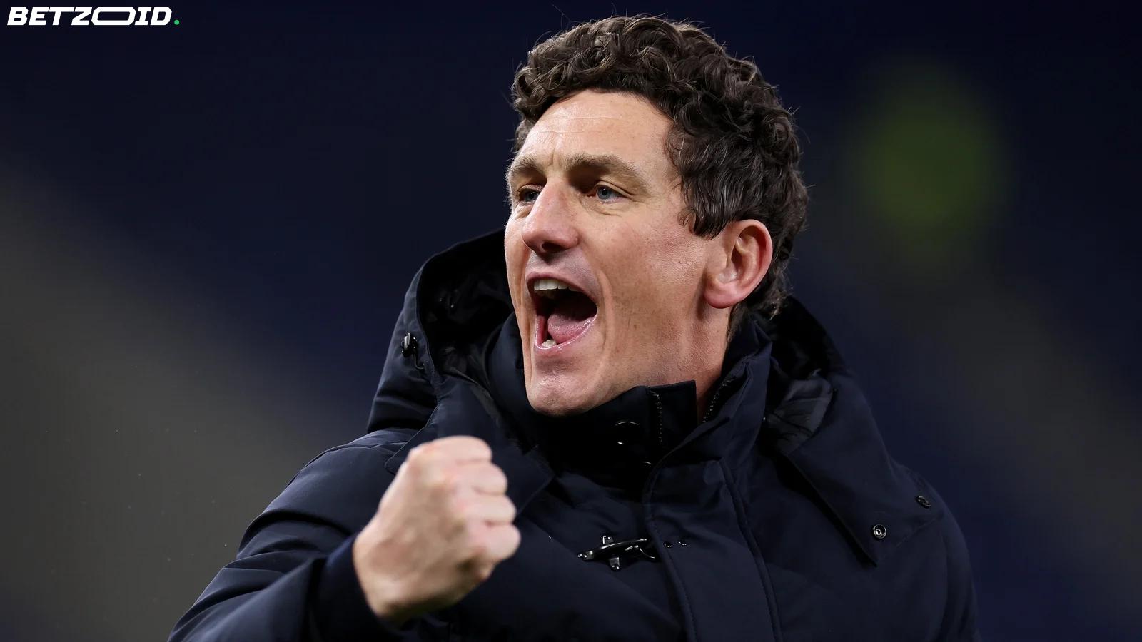 Keith Andrews unterzeichnet Sechsjahresvertrag bei Brentford nach Traumstart