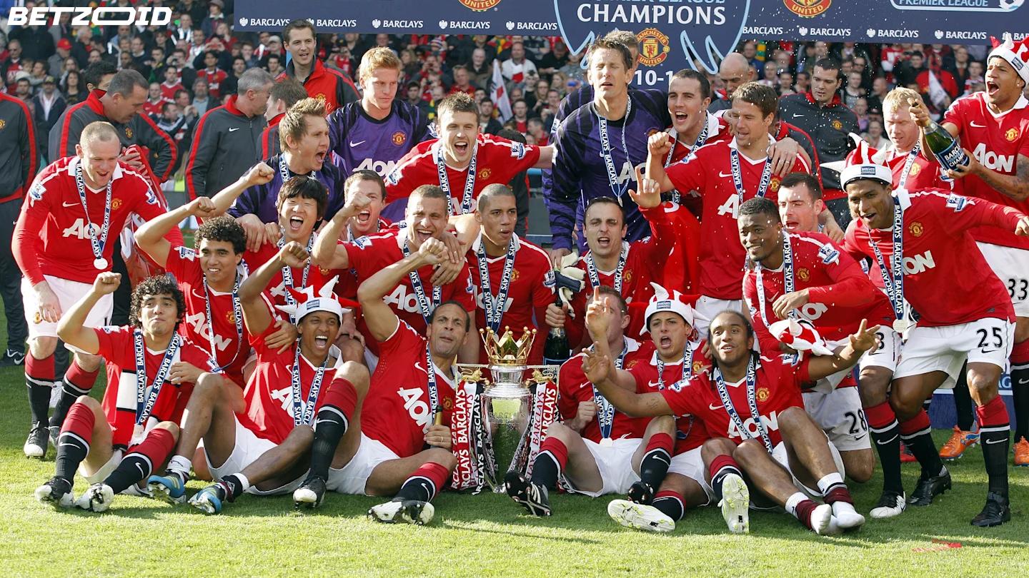 Antonio Valencia schließt sich Wythenshawe Vets an – vollgepackt mit Premier-League-Legenden