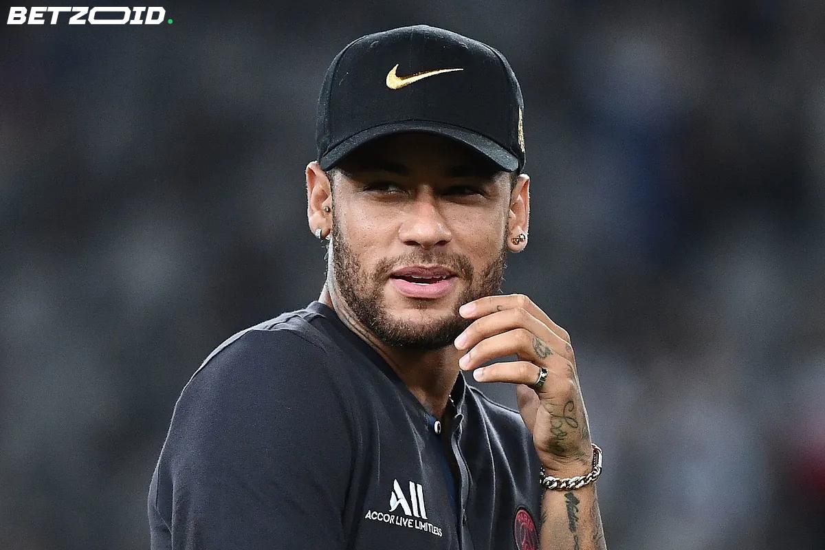 Neymar wegen Frauenfeindlichkeit nach Schiedsrichter-Kommentaren angeklagt